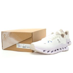 ON Running Cloudtilt 1  