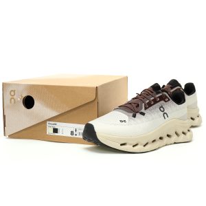 2025 On Running Cloudtilt 1 M  