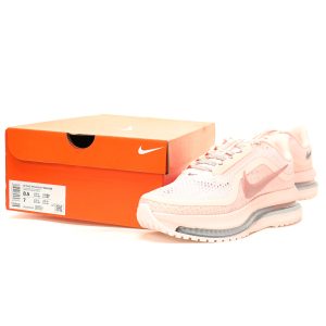 Nike Pegasus Premium 