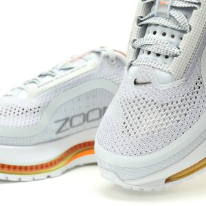 Nike Pegasus Premium 