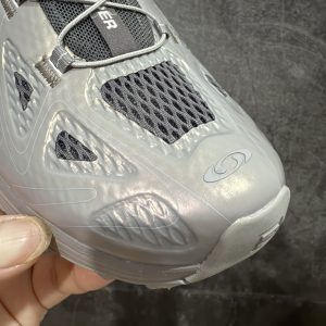 ​​SALOMON XT-Whisper Void 