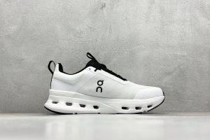 ​​ON Running Cloudnova X White Black - Men's & Women's Lightweight Running Shoes​​