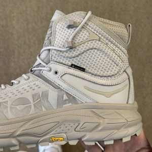 ​​HOKA ONE ONE Tor Ultra High Khaki Hiking Boots for Men – Waterproof & Lightweight​​