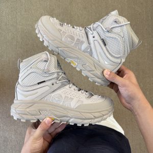 ​​HOKA ONE ONE Tor Ultra High Khaki Hiking Boots for Men – Waterproof & Lightweight​​