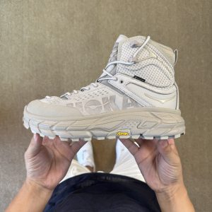 ​​HOKA ONE ONE Tor Ultra High Khaki Hiking Boots for Men – Waterproof & Lightweight​​