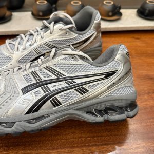 ASICS Gel Kayano 14 Silver/Black Men's & Women's Cushioned Running Shoes - Lightweight & Stable for Daily Training & Casual Wear