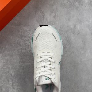 ​​Nike Vomero Premium White Green – Men's & Women's Lightweight Cushioned Casual Sneakers (On Sale)​​