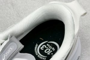 Asics Gel-Kayano 32 White Black Unisex Running Shoes – Ultra Lightweight & On Sale